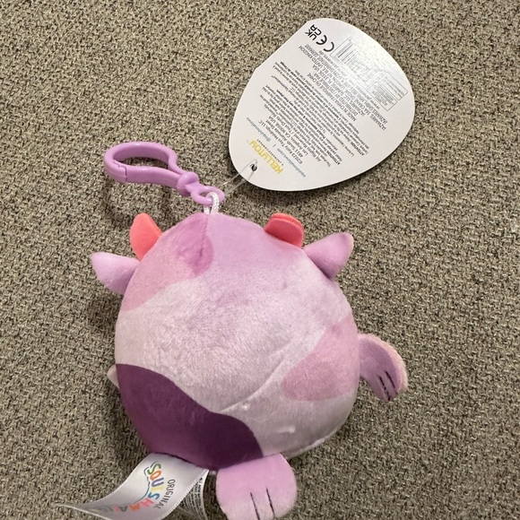 Nwt 3” Stasia the Seacow Clip Squishmallows - Picture 3 of 3